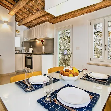 Apartment Danalu Rovinj Exterior foto
